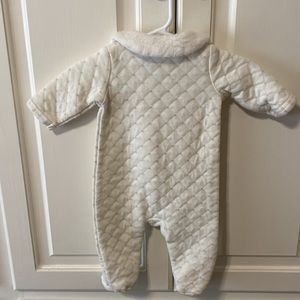 0/3m Nicole miller white faux fur sleeper